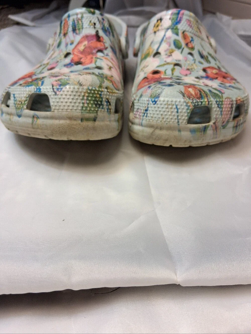 Crocs x Vera Bradley Classic Clogs Sea Air Floral Women's Size 10